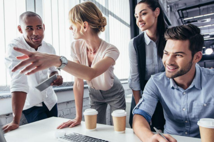 O piata de 572,3 milioane EURO si peste 95000 de specialisti – Prezent si Perspective